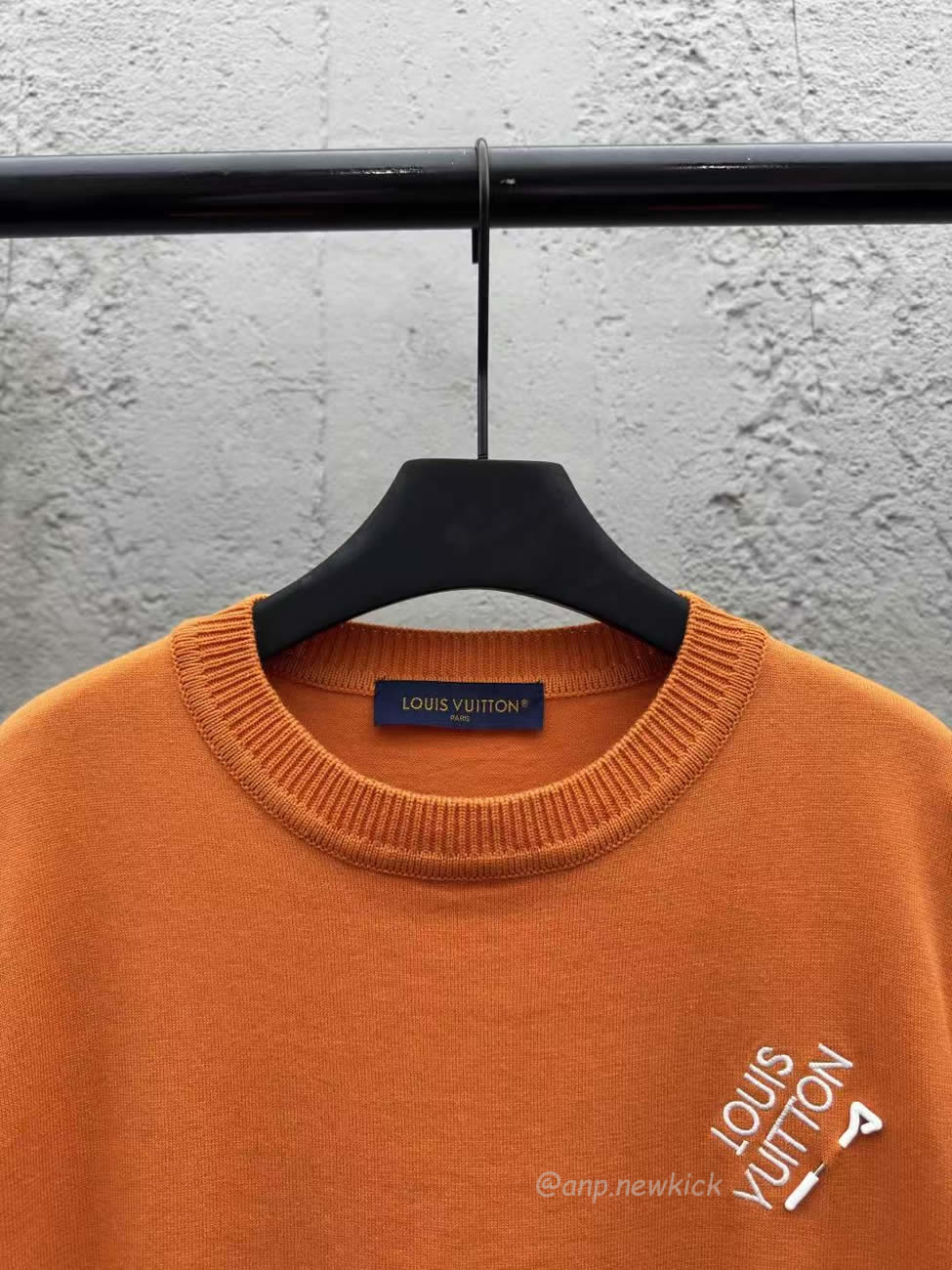 Louis Vuitton Pin Knit Short Sleeve Embroidered Logo Orange T Shirt (6) - www.newkick.vip